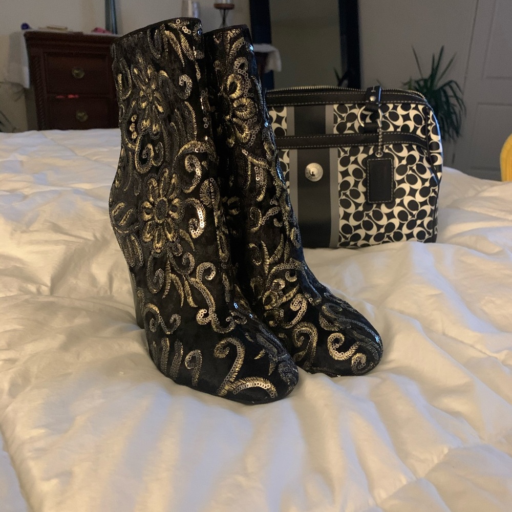 Guess-Boots